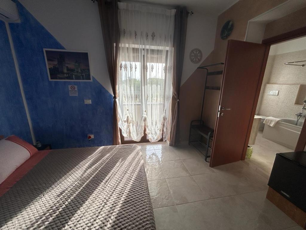 Triangolo Delle Bermuda B&B Termoli Dış mekan fotoğraf